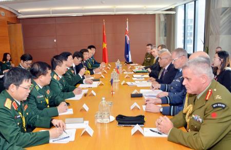 Bước phát triển mới trong quan hệ quốc phòng Việt Nam-New Zealand