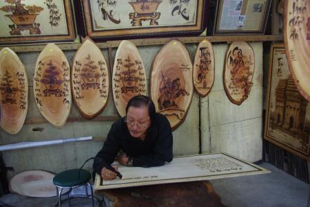 Lưu giữ thơ Hàn bằng bút lửa