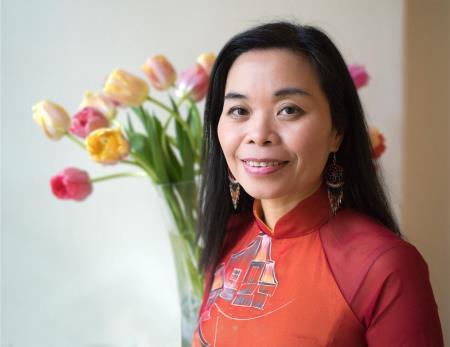 Nhà thơ Nguyễn Phan Quế Mai: Luôn tự hào là người Việt Nam