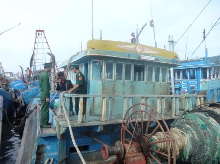 Gỡ "nút thắt" để ngư dân vươn ra biển lớn