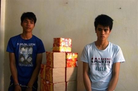 Quyết tâm khóa đường pháo lậu