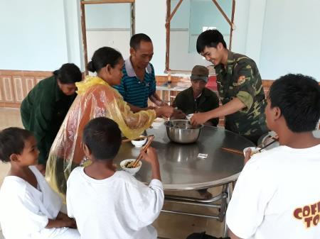 Ngày hè của lính Biên phòng