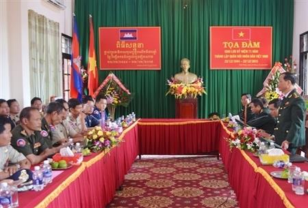 Lực lượng vũ trang tỉnh Mun-đun-ki-ri, Cam-pu-chia, chúc mừng BĐBP Đắk Nông