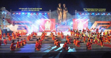 Khai mạc Liên hoan Quốc tế Võ cổ truyền Việt Nam
