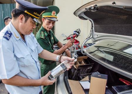 Đêm “trắng” ở bản Làng Vây