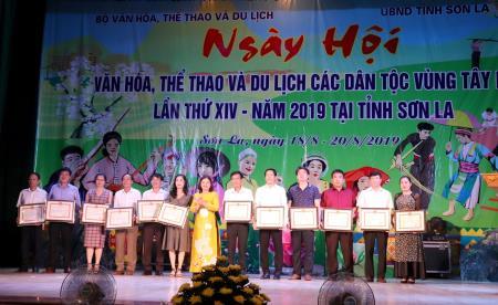 Bế mạc Ngày hội Văn hóa, Thể thao, Du lịch các dân tộc vùng Tây Bắc