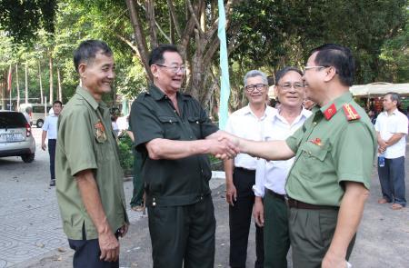 “Địa chỉ đỏ” giáo dục truyền thống cách mạng