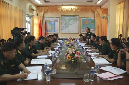 Kiểm tra thực hiện quy chế phối hợp hoạt động CTĐ, CTCT tại Bình Thuận