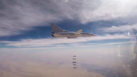 Nga điều máy bay ném bom chiến lược tiêu diệt IS tại Syria