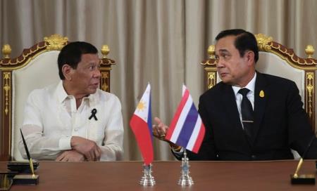 Lãnh đạo Thái Lan và Philippines thảo luận về vấn đề Biển Đông