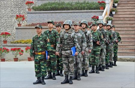 Tăng cường giao lưu chính trị giữa hai lực lượng bảo vệ biên giới Việt - Trung