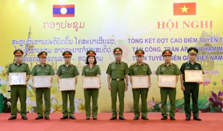 Tổng kết đợt cao điểm tuyên truyền, tấn công, trấn áp tội phạm ma túy tuyến biên giới Việt Nam - Lào