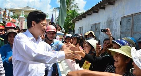Từ điện mù u đến cáp ngầm xuyên biển