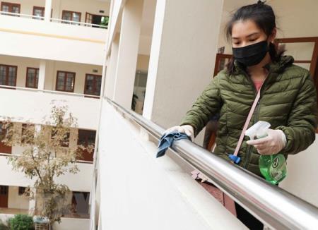 Hướng dẫn vệ sinh môi trường, khử khuẩn nơi làm việc