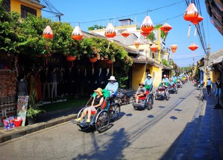 “Miễn thị thực ở khu kinh tế ven biển sẽ làm tăng nguy cơ quốc phòng”