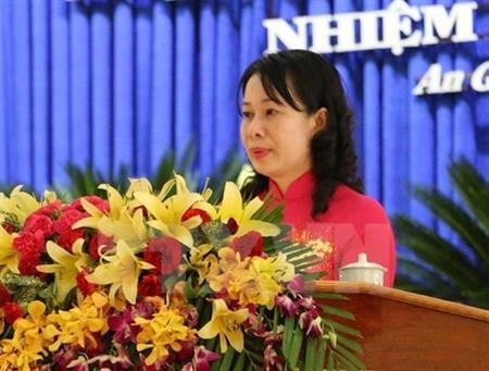 Phát triển kinh tế gắn với đảm bảo quốc phòng, an ninh, giữ vững ổn định biên giới