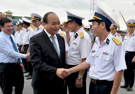 "Tiếp tục phát huy tinh thần Bộ đội Cụ Hồ, luôn đổi mới không ngừng..."