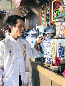 "Đại gia" cổ vật giữa đại ngàn