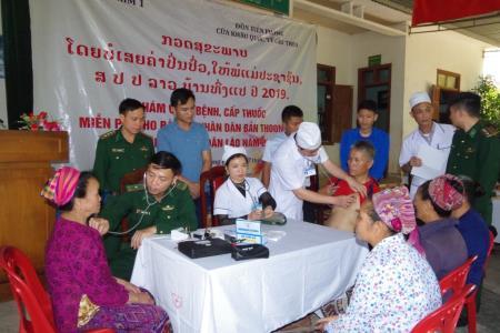 Giúp bạn là giúp mình