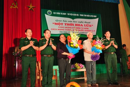 Giao lưu văn học nghệ thuật “Một thời hoa lửa”