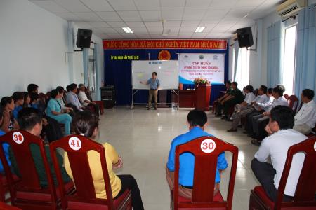 Tập huấn kỹ năng truyền thông chống di cư trái phép tại Bình Thuận