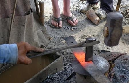 Tuyệt kỹ dao Mông ở Sử Pán