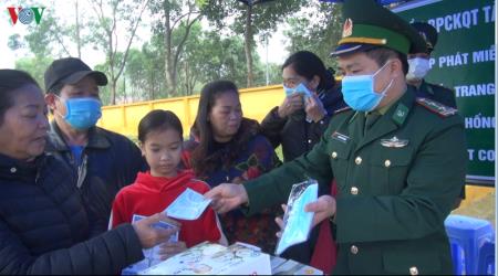 Đồng bào vùng biên giới Cao Bằng chủ động phòng tránh dịch Covid-19