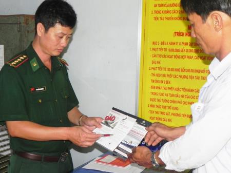 Cán bộ hòa giải của làng chài