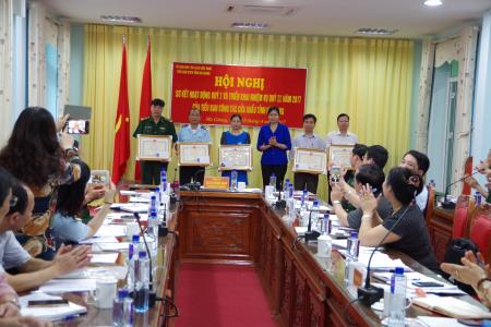 Tạo thuận lợi cho hoạt động xuất nhập cảnh, xuất nhập khẩu, lưu thông biên giới