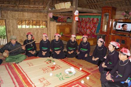 Miền văn hóa của đồng bào Tày ở Làng Mạ