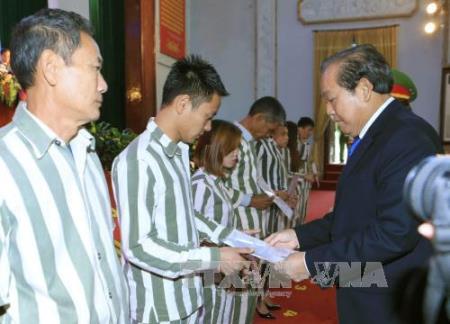 "Quyết định đặc xá của Chủ tịch nước dành cho các phạm nhân cơ hội như nhau"