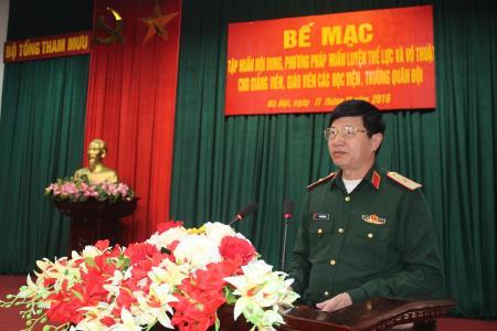 Bế mạc tập huấn nội dung, phương pháp HLTLVVT cho giảng viên, giáo viên Quân đội