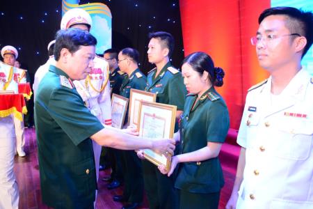 Nâng cao chất lượng ứng dụng công nghệ thông tin trong dạy học