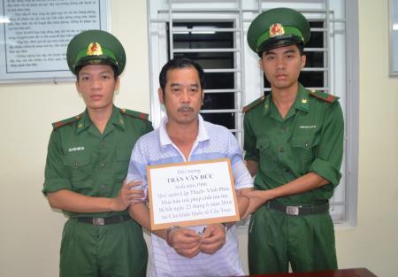 BĐBP Hà Tĩnh bắt đối tượng vận chuyển 4 bánh hê-rô-in từ Lào về Việt Nam