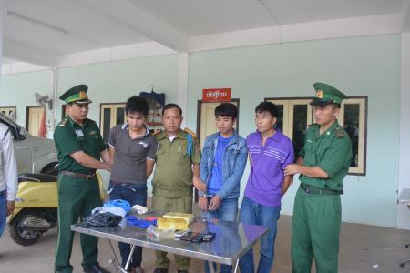 BĐBP Quảng Trị bắt vụ vận chuyển 13 nghìn viên ma túy từ Lào vào Việt Nam