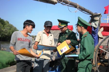 Ngư dân Cần Giờ chung tay cùng BĐBP đấu tranh chống “cát tặc”