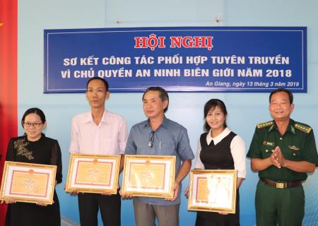 An Giang: Sơ kết 1 năm thực hiện Chuyên mục “Vì chủ quyền an ninh biên giới”