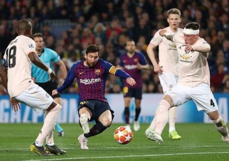Barcelona và Ajax có vé vào bán kết Champions League