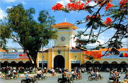 Thành phố Tháng Tư...