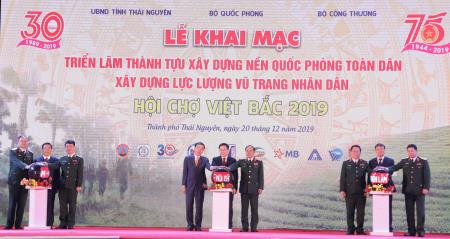 Khai mạc Triển lãm - Hội chợ Việt Bắc năm 2019