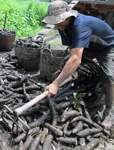 Tái định cư để "chữa bệnh đói nghèo"