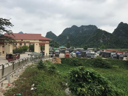 Sôi động kinh tế vùng biên Việt Nam - Trung Quốc