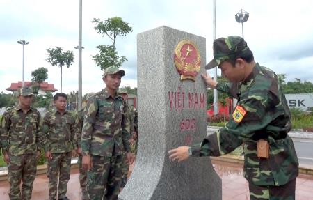 Góp phần giữ gìn, phát huy mối quan hệ hữu nghị truyền thống Việt Nam - Lào