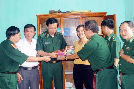 Tự hào truyền thống đơn vị anh hùng