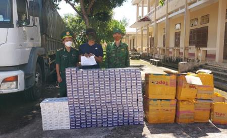 Bắt vụ vận chuyển thuốc lá ngoại nhập lậu với số lượng lớn