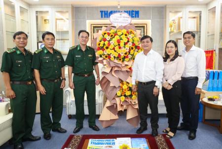Cơ quan Thường trực Bộ Tư lệnh BĐBP chúc mừng các cơ quan báo chí