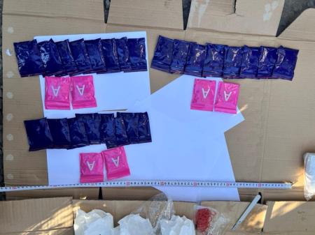 Bắt giữ 2 đối tượng, thu giữ gần 8kg ma túy tổng hợp