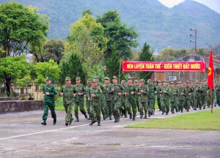 “Trên dưới đồng lòng" thực hiện thắng lợi các nhiệm vụ quốc phòng - an ninh