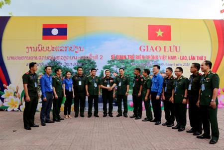 Phát huy sức trẻ chung tay xây dựng biên giới Việt Nam - Lào hòa bình, hữu nghị, hợp tác, phát triển