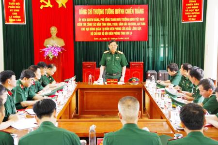 Thượng tướng Huỳnh Chiến Thắng kiểm tra tại Đồn Biên phòng cửa khẩu Lóng Sập,BĐBP Sơn La